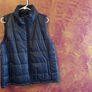 New York & Company Navy Blue Quilted Puffer Vest